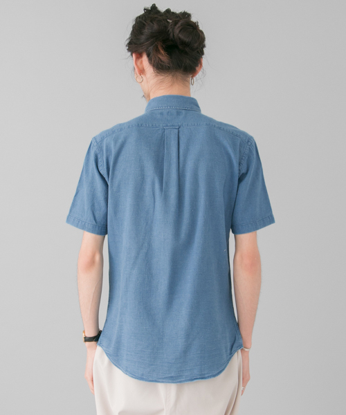 URBAN RESEARCH(アーバンリサーチ)の「URBAN RESEARCH パナマS/Sシャツ(シャツ/ブラウス・メンズ・インディゴブルー/ライトインディゴブルー/ブラック/カーキ/ホワイト・LARGE/MEDIUM)」の8枚目の写真