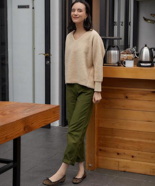 green label relaxing（グリーンレーベルリラクシング）の「◆CB Cバックサテンベイカーパンツ③ ◆（チノパンツ・レディース・オリーブ/ベージュ・40/38/42/36/34）」の15枚目の写真