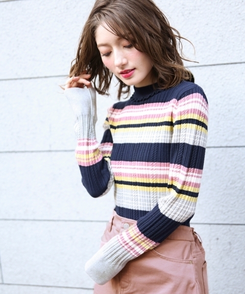 Heather(ヘザー)の「マルチボーダー*ケーブルニット 780897(ニット/セーター・レディース・ホワイト/ネイビー/グレー・FREE)」の3枚目の写真