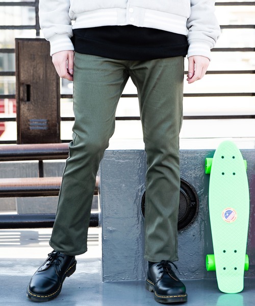 ８(eight)（エイト）の「ストレッチスキニーサルエルパンツ（チノパンツ・メンズ・ブラック/チャコールグレー/カーキ/ネイビー/ベージュ/ワイン・X-LARGE/LARGE/MEDIUM）」の4枚目の写真