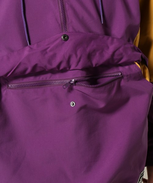 STARTER（スターター）の「STARTER*JW NYLON SWITCHING ANORAK（マウンテンパーカー・メンズ・ブラック/パープル・LARGE/MEDIUM）」の7枚目の写真