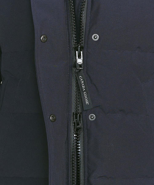 CANADA GOOSE（カナダグース）の「＜CANADA GOOSE（カナダグース）＞SHELBURNE PARKA ダウンジャケット¨：（ダウンジャケット/コート・レディース・ブラック/ネイビー・SMALL/MEDIUM）」の9枚目の写真