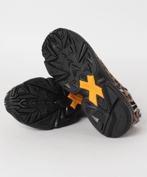 ADIDAS / 'ADIDASFALCON' スニーカー ADIDAS / 'ADIDASFALCON' スニーカー