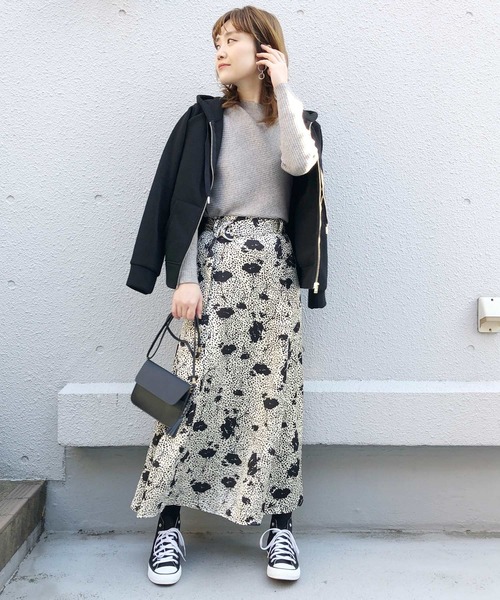 PICCIN(ピッチン)の「バックフリル裏起毛フーディー(パーカー・レディース・ブラック/グレー・MEDIUM/LARGE)」の11枚目の写真