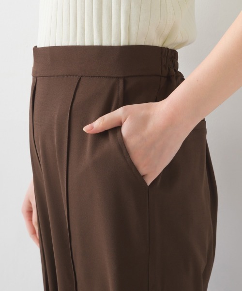 OMNES（オムネス）の「T/PU スリット入 センタープレスワイドパンツ（その他パンツ・レディース・ピンク/ブルー/ブラック/グリーン系その他/ブラウン・FREE）」の8枚目の写真
