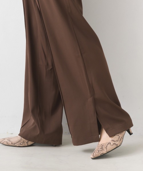 OMNES（オムネス）の「T/PU スリット入 センタープレスワイドパンツ（その他パンツ・レディース・ピンク/ブルー/ブラック/グリーン系その他/ブラウン・FREE）」の9枚目の写真