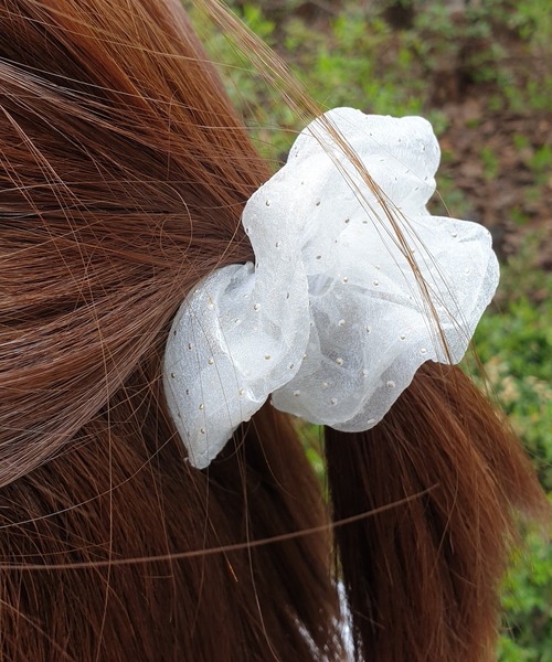 minia（ミニア）の「シュシュ [minia]　≪2020SS新作≫（ヘアゴム・レディース・F/N/C/K/A/I/E/M/B/J/G/O/D/L/H・FREE）」の5枚目の写真