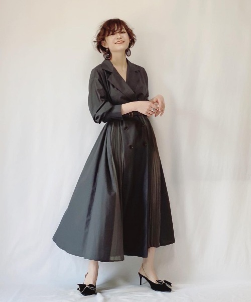 yukichi.（ユキチ）の「accordion trench one-piece coat【yukichi.】（トレンチコート・レディース・チャコールグレー/オリーブ・FREE）」の18枚目の写真