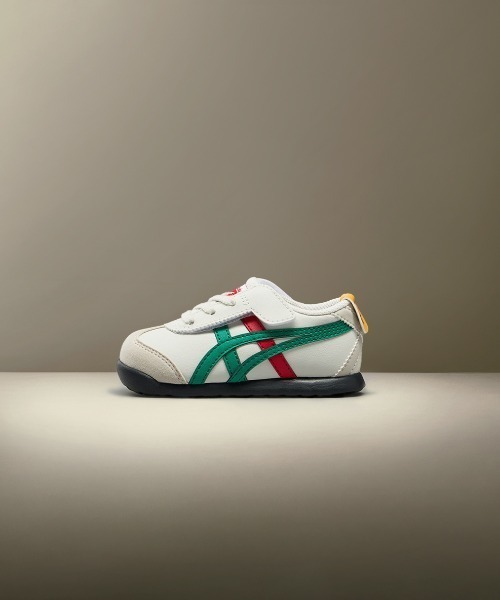 Onitsuka Tiger（オニツカタイガー）の「MEXICO 66 KIDS / メキシコ 66 キッズ（スニーカー・キッズ・クリーム/ピンク/アイボリー/イエロー×ブラック/ホワイト×ブルー/ウッド/ネイビー系/ベージュ系その他/オレンジ系その他/ベージュ系その他2/イエロー系その他/ベージュ系その他3/ホワイト系その他/ワイン系/ホワイト系その他2/ベージュ系その他4/レッド系/シルバー系その他/ブラック×ホワイト/ベージュ系その他6/ブラウン系その他/ベージュ系その他5・12/15 /13/16/14.5/13.5）」の13枚目の写真