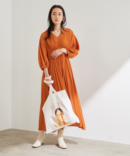 ADAM ET ROPE'(アダムエロペ)の「デシンジャガードウエストマークワンピース(ワンピース・レディース・ネイビー/オレンジ・FREE)」の16枚目の写真