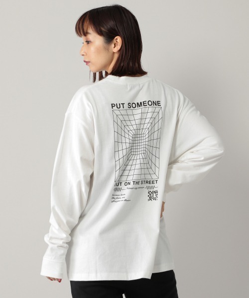 PBLIM(ページボーイリム)の「【PAGEBOYLIM】サイバースペースロンTシャツ /プリントロンT(Tシャツ/カットソー・レディース・ホワイト/ブラック/ブルー・M/XL)」の2枚目の写真