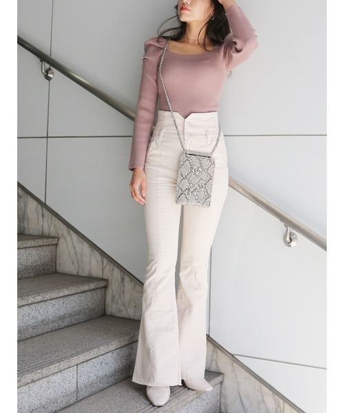 ROYAL PARTY（ロイヤルパーティー）の「【洗えるニット】スクエアネックパワショルトップス（ニット/セーター・レディース・オフホワイト/ブラウン/レッド/イエロー/グレー/ブラック/キャメル/オレンジ/マルチ/ベージュ系その他2・FREE）」の14枚目の写真