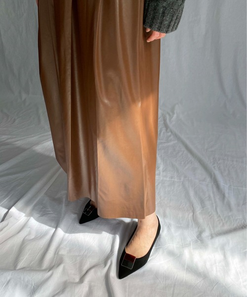 PICCIN（ピッチン）の「フェイクレザーロングスカート（スカート・レディース・ブラック/ブラウン・M）」の11枚目の写真