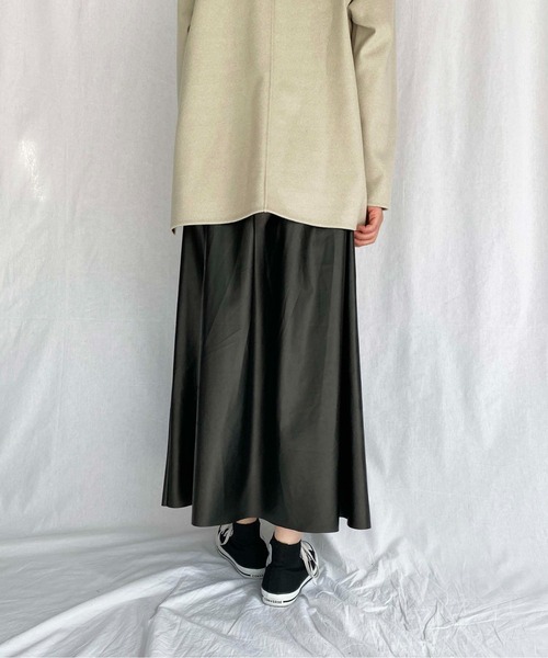 PICCIN（ピッチン）の「フェイクレザーロングスカート（スカート・レディース・ブラック/ブラウン・M）」の21枚目の写真
