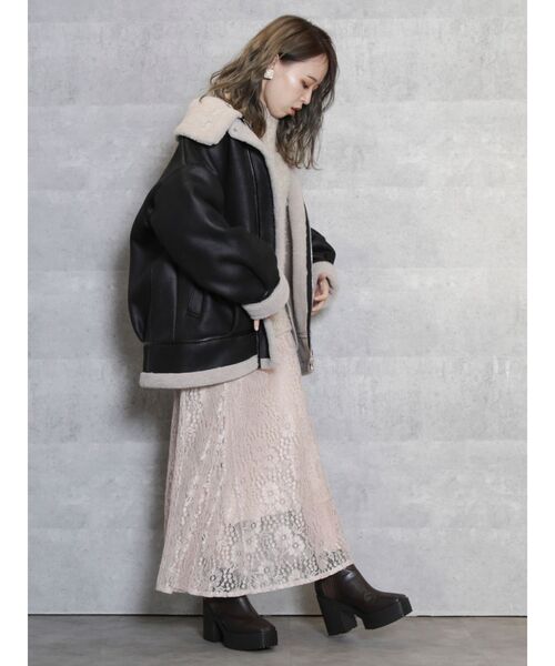 dazzlin（ダズリン）の「レザーライクボアブルゾン（ブルゾン・レディース・ブラック/ブラウン・FREE）」の7枚目の写真