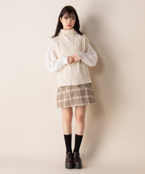 Mysa&Liina（ミーサリーナ）の「台形ミニスカート（スカート・レディース・ブラック/ピンク/A/B/キナリ・M）」の10枚目の写真