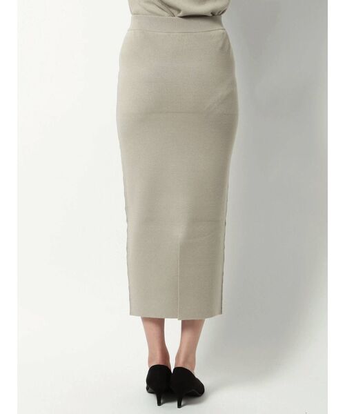 GYDA(ジェイダ)の「スリットタイトスカート(スカート・レディース・ブラック/ベージュ/オフホワイト・FREE)」の17枚目の写真