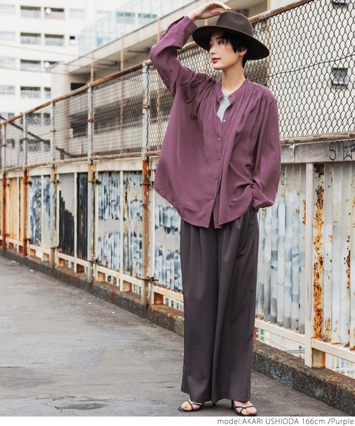 coca（coca）（コカ）の「＼＼新色登場／／サテンボタンブラウス（シャツ/ブラウス・レディース・グレー系その他/ホワイト/ブラック/ライトブルー/パープル/ブラウン/マスタード・ONE SIZE）」の8枚目の写真