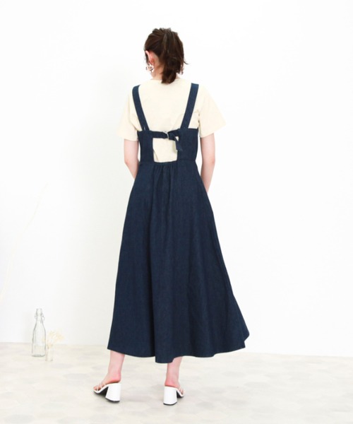 EPIMI E'PIMMY（エピミエピミー）の「バックデザインフレアデニムジャンスカ（ジャンパースカート・レディース・オフホワイト/ブラック/ネイビー・MEDIUM）」の22枚目の写真