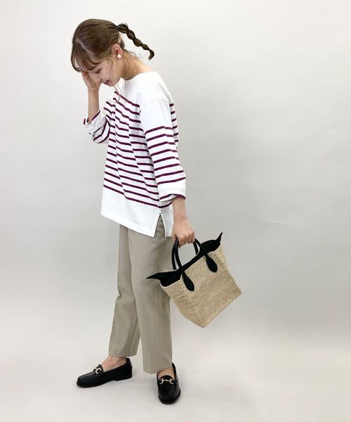 fredy emue（フレディエミュ）の「[新色追加]ストレッチツイルテーパードパンツ（その他パンツ・レディース・ブラック/ピンク/ネイビー/イエロー/ベージュ/ダークブラウン/グリーン系その他・36/40/34/38）」の21枚目の写真