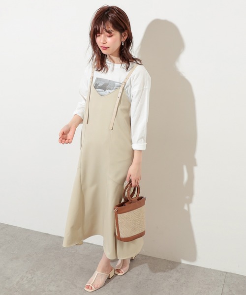 natural couture（ナチュラルクチュール）の「合皮サス付マーメイドジャンバースカート（ワンピース・レディース・ミント/モカ/グレイッシュベージュ・FREE）」の5枚目の写真