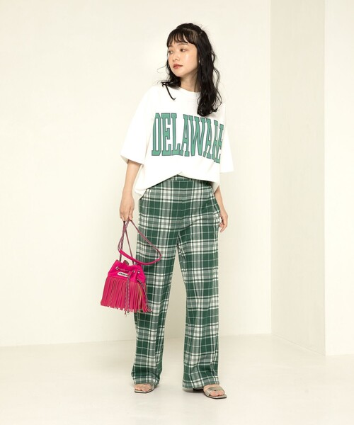 FREAK'S STORE(フリークスストア)の「OUTDOOR PRODUCTS × FREAK'S STORE/アウトドアプロダクツ 別注ミニフリンジショルダーバッグ(ショルダーバッグ・レディース・ベージュ/ピンク/ブラック・ONE SIZE)」の10枚目の写真