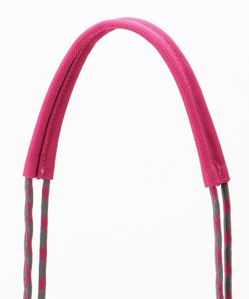 FREAK'S STORE(フリークスストア)の「OUTDOOR PRODUCTS × FREAK'S STORE/アウトドアプロダクツ 別注ミニフリンジショルダーバッグ(ショルダーバッグ・レディース・ベージュ/ピンク/ブラック・ONE SIZE)」の22枚目の写真