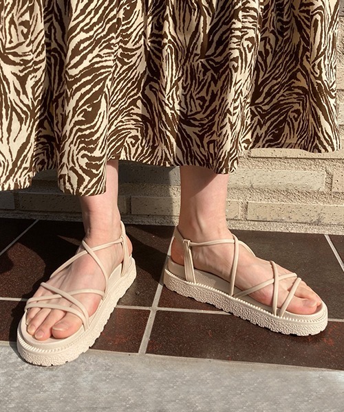 コードレースアップ厚底フラットサンダル サンダル Factor ファクターイコール のファッション セール コードレースアップ厚底フラットサンダル サンダル Factor ファクターイコール のファッション セール