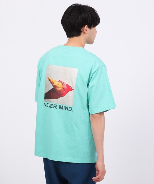 tk.TAKEO KIKUCHI（ティーケータケオキクチ）の「◆ICE CREAM PHOTOバックプリントTシャツ（ユニセックスアイテム）（Tシャツ/カットソー・メンズ・ホワイト/ライトブルー/ブラック/レモンイエロー/ライトグリーン系・01/02/03）」の7枚目の写真