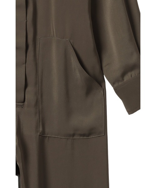 AMERICAN RAG CIE（アメリカンラグシー）の「サテンオールインワン（つなぎ/オールインワン・レディース・カーキ/グレイッシュベージュ・FREE）」の12枚目の写真