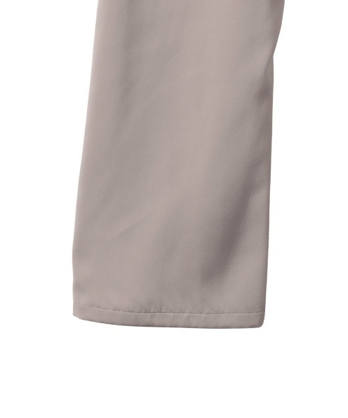 AMERICAN RAG CIE（アメリカンラグシー）の「サテンオールインワン（つなぎ/オールインワン・レディース・カーキ/グレイッシュベージュ・FREE）」の13枚目の写真