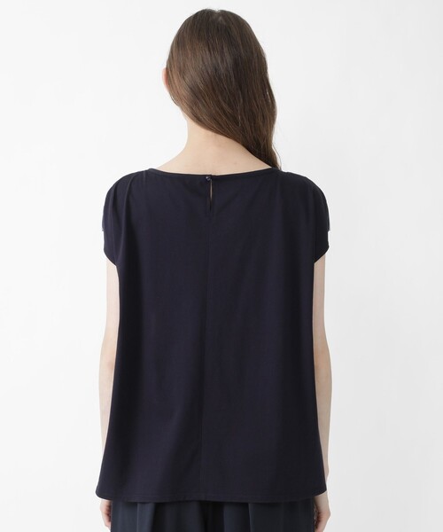 BLUE LABEL CRESTBRIDGE（ブルーレーベルクレストブリッジ）の