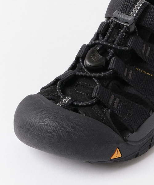 KEEN（キーン）の「KEEN　NEWPORT H2(KIDS)（サンダル・キッズ・ブラック系その他・20/18/17/18.5）」の8枚目の写真