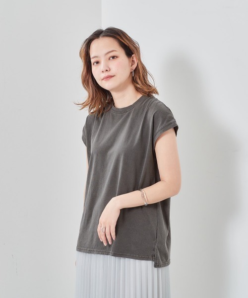 cepo(セポ)の「ピグメント ロゴバックプリントフレンチリーブTee(Tシャツ/カットソー・レディース・ベージュ/ネイビー/チャコール・M)」の22枚目の写真