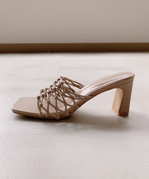 VANNIE U(ヴァニーユー)の「【S~LLサイズ展開】レザーメッシュサンダル(サンダル・レディース・ブラック/ベージュ/アイボリー・LL/S/M/L)」の15枚目の写真