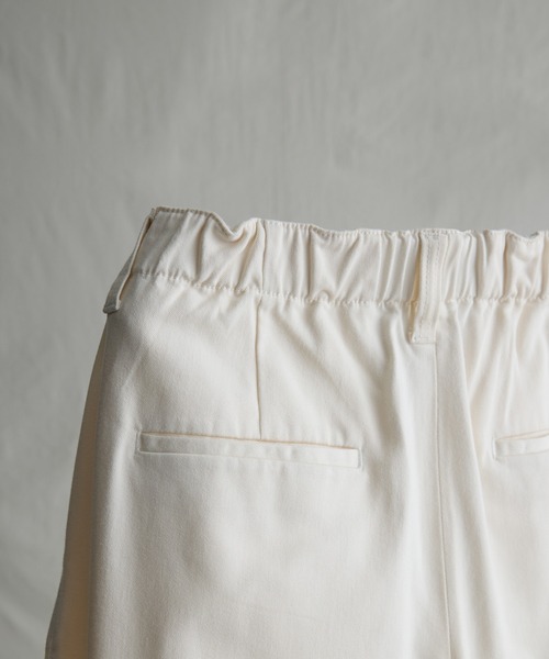 WYM LIDNM(ウィム バイ リドム)の「RAYON STRAIGHT TROUSERS(その他パンツ・メンズ・ホワイト/チャコールグレー/ワンウォッシュ・S/M/L)」の8枚目の写真