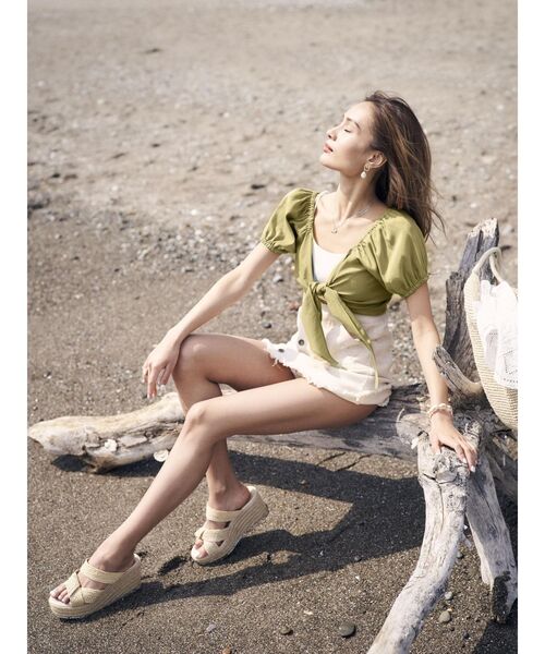 To the sea（トゥーザシー）の「フロントリボン2WAYショートトップス（シャツ/ブラウス・レディース・ベージュ/アイボリー/グリーン系その他・FREE）」の20枚目の写真