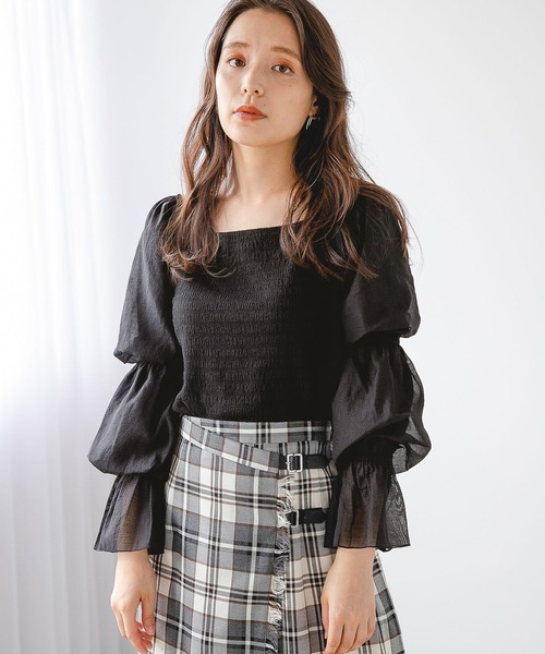 mysty woman（ミスティウーマン）の「シアキャンディスリーブ2WAYプルオーバー 218378（シャツ/ブラウス・レディース・オフホワイト/ブラック/ベージュ・FREE）」の3枚目の写真
