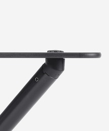 Maison Kitsune（メゾンキツネ）の「Helinox x Cafe Kitsune