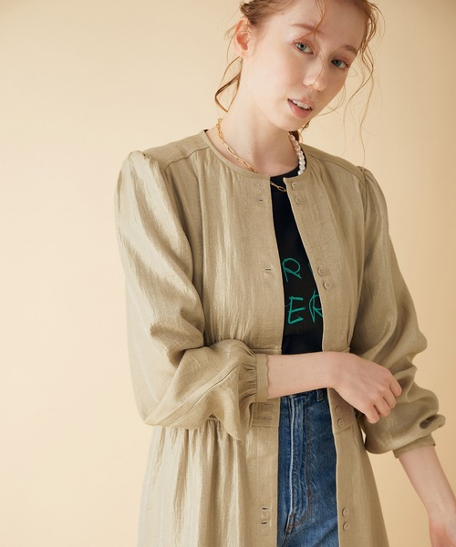 MADEMOISELLE ROPE'（マドモアゼル ロペ）の「ウエストシェイプメタリックワンピース（ワンピース・レディース・ベージュ/グリーン・38）」の8枚目の写真