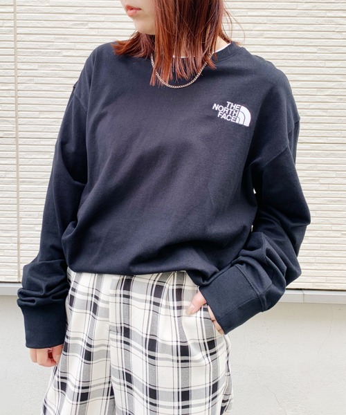 THE NORTH FACE(ザノースフェイス)の「THE NORTH FACE(ザ・ノースフェイス)/COMFY ロングスリーブTEE ロンT(Tシャツ/カットソー・レディース・ホワイト/ブラック・M/L/XL/XXL)」の5枚目の写真