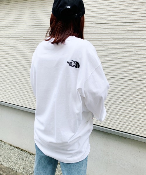 THE NORTH FACE(ザノースフェイス)の「THE NORTH FACE(ザ・ノースフェイス)/COMFY ロングスリーブTEE ロンT(Tシャツ/カットソー・レディース・ホワイト/ブラック・M/L/XL/XXL)」の3枚目の写真