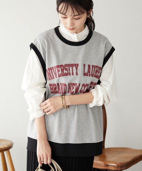 SEVENDAYS=SUNDAY（セブンデイズサンデイ）の「ミニ裏毛カレッジプリントベスト　＊（ベスト・レディース・アイボリー/モカ/グレー系その他・MEDIUM/LARGE）」の2枚目の写真