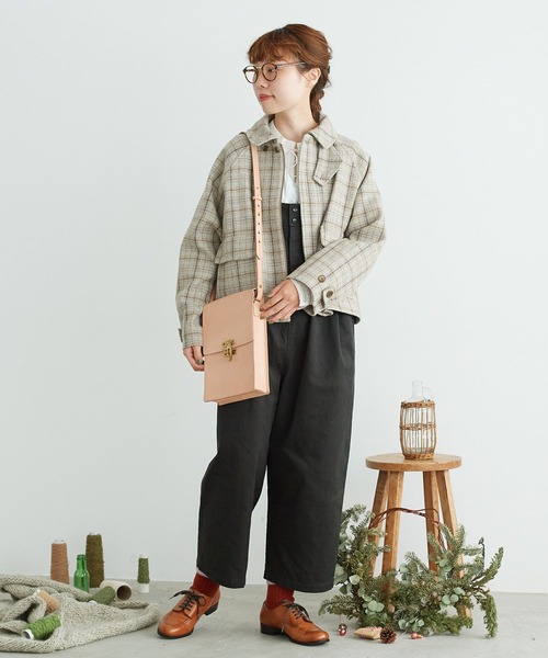 chambre de charme(シャンブルドゥシャーム)の「cdc リサイクルウール先染め ショートブルゾン(ブルゾン・レディース・クリーム/チョコ・FREE)」の8枚目の写真