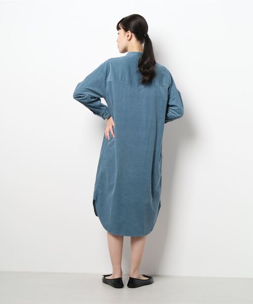 Petit Honfleur（プチオンフルール）の「細コールシャツワンピース（シャツワンピース・レディース・グレー/ブルー・9号/11号/13号）」の9枚目の写真