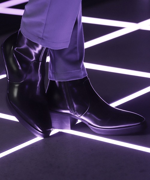 G.O.C（ジーオーシー）の「ヒールブーツ エナメル / スウェード / スムース 3タイプ（ブーツ・メンズ・ブラック/ブラック系その他/ブラック系その他3・MEDIUM/LARGE）」の4枚目の写真