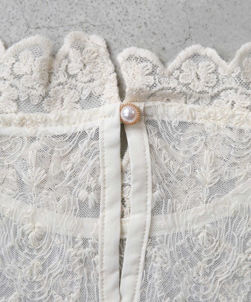 cawaii（カワイイ）の「上手く肌を隠したい日の総レースインナーハイネックトップス（Tシャツ/カットソー・レディース・アイボリー・FREE）」の2枚目の写真