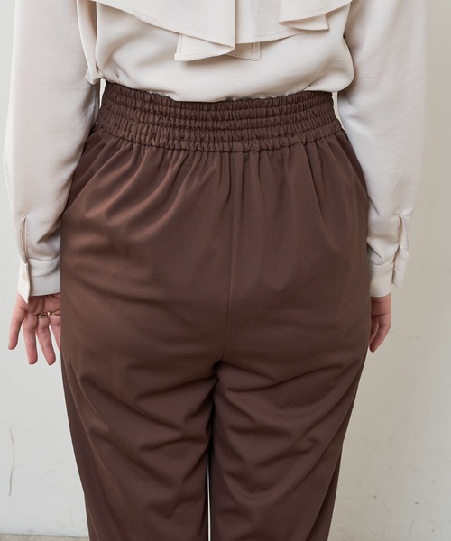 natural couture（ナチュラルクチュール）の「長さ変えれるきれいめカットパンツ（その他パンツ・レディース・ブラック/ベージュ/グリーン/ブラウン・FREE）」の17枚目の写真