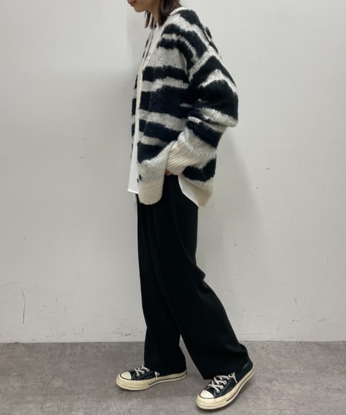 BONbazaar（ボンバザール）の「表面起毛ゼブラ柄ジャガードカーディガン（カーディガン/ボレロ・レディース・ブラック/オレンジ・FREE）」の20枚目の写真