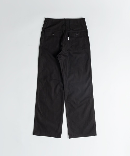 MUHET（ミュエータ）の「ミリタリーベイカーパンツ（カーゴパンツ・レディース・ブラック/カーキ・SMALL/MEDIUM/LARGE）」の4枚目の写真